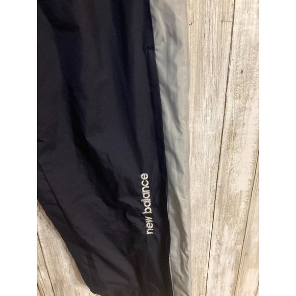 New Balance Pants Men's Athletic Elastic Waist with drawstring Gray Size Medium - Picture 3 of 5